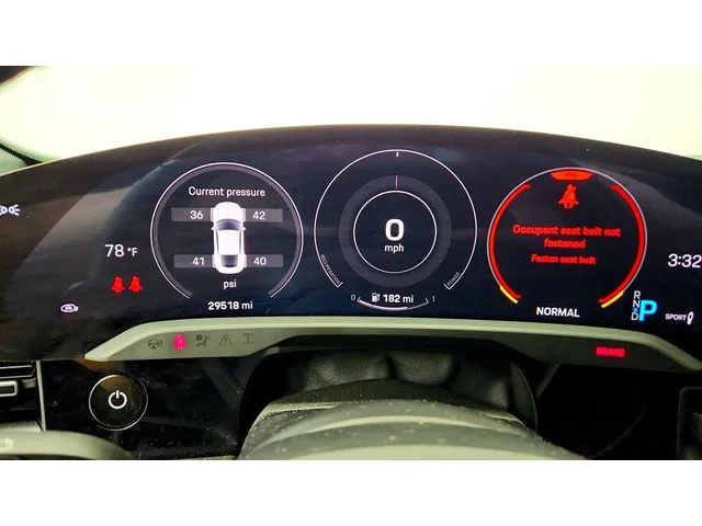 SEMINUEVOS PORSCHE Taycan a Estados en autogozo