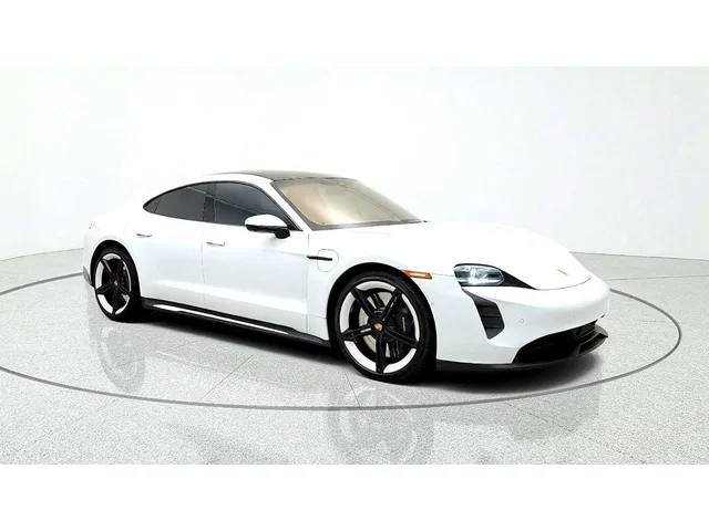 SEMINUEVOS PORSCHE Taycan a Estados en autogozo