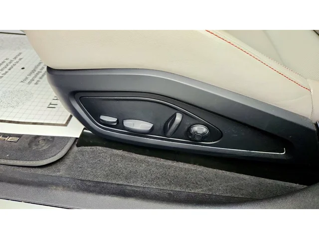 SEMINUEVOS PORSCHE Taycan a Estados en autogozo