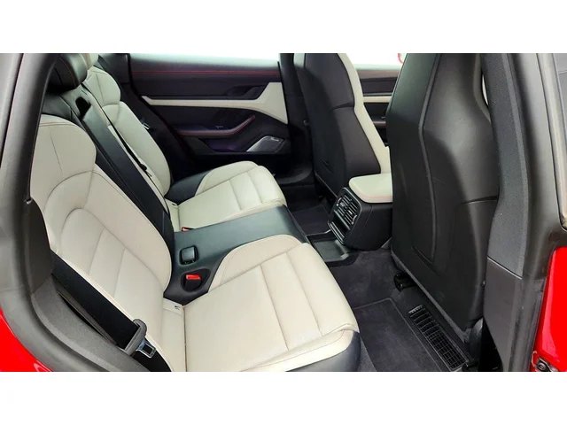 SEMINUEVOS PORSCHE Taycan a Estados en autogozo