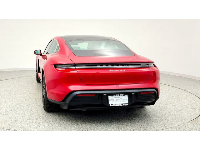 SEMINUEVOS PORSCHE Taycan a Estados en autogozo