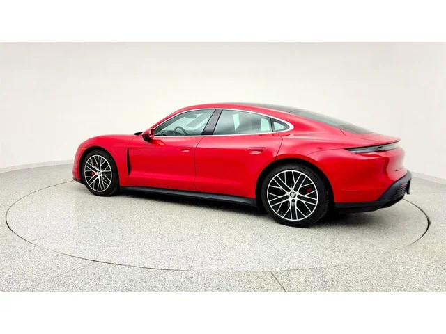 SEMINUEVOS PORSCHE Taycan a Estados en autogozo