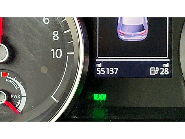 SEMINUEVOS VOLKSWAGEN e-Golf a Estados en autogozo