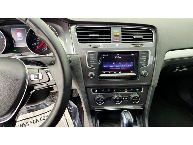 SEMINUEVOS VOLKSWAGEN e-Golf a Estados en autogozo
