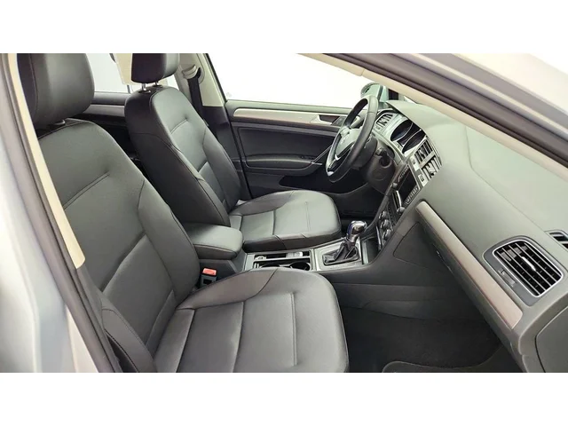 SEMINUEVOS VOLKSWAGEN e-Golf a Estados en autogozo