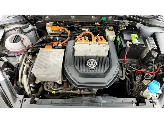 SEMINUEVOS VOLKSWAGEN e-Golf a Estados en autogozo