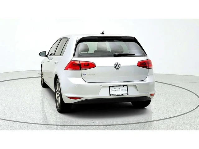 SEMINUEVOS VOLKSWAGEN e-Golf a Estados en autogozo