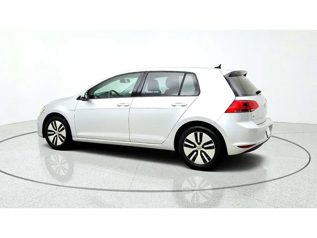 SEMINUEVOS VOLKSWAGEN e-Golf a Estados en autogozo