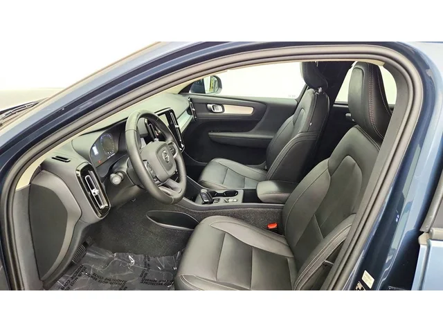 SEMINUEVOS VOLVO XC40 a Estados en autogozo