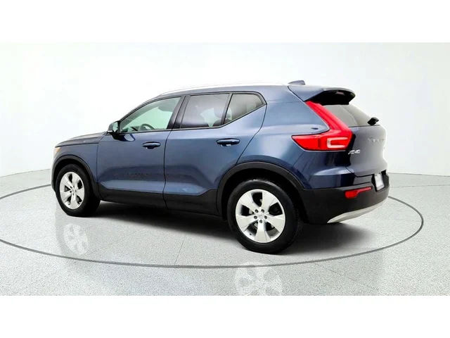 SEMINUEVOS VOLVO XC40 a Estados en autogozo