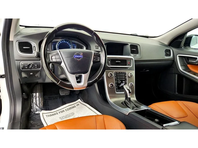 SEMINUEVOS VOLVO V60 Cross Country a Estados en autogozo
