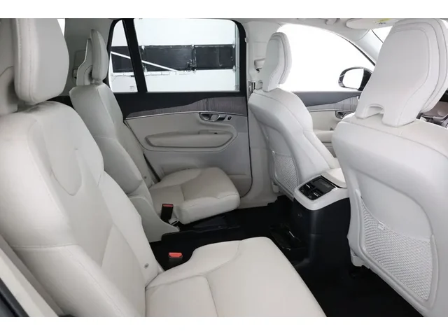 SEMINUEVOS VOLVO XC90 Recharge Plug-In Hybrid a Estados en autogozo