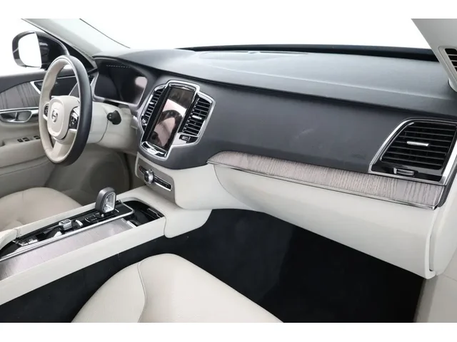 SEMINUEVOS VOLVO XC90 Recharge Plug-In Hybrid a Estados en autogozo