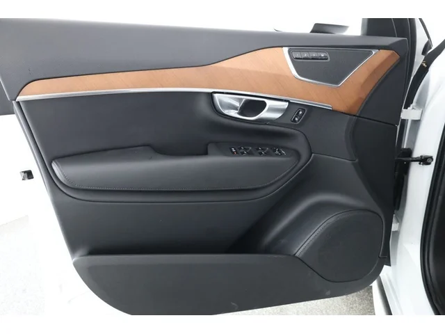 SEMINUEVOS VOLVO XC90 Recharge Plug-In Hybrid a Estados en autogozo