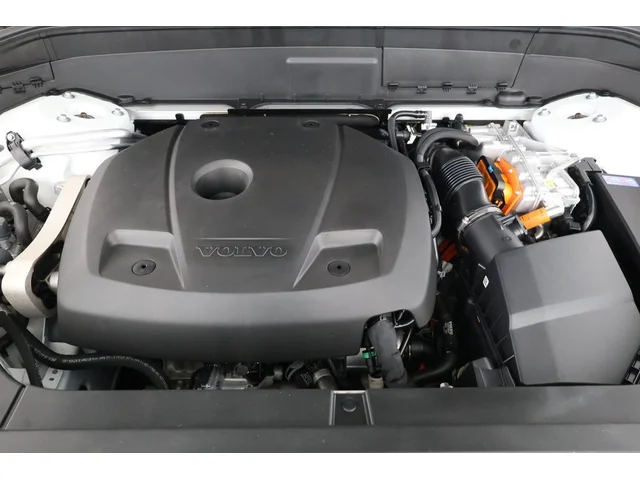 SEMINUEVOS VOLVO XC90 Recharge Plug-In Hybrid a Estados en autogozo
