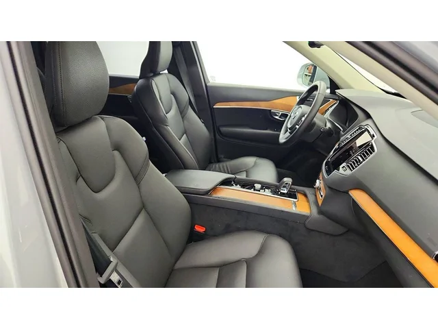 SEMINUEVOS VOLVO XC90 Plug-In Hybrid a Estados en autogozo