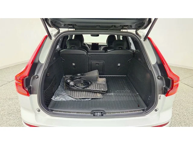 SEMINUEVOS VOLVO XC60 Plug-In Hybrid a Estados en autogozo