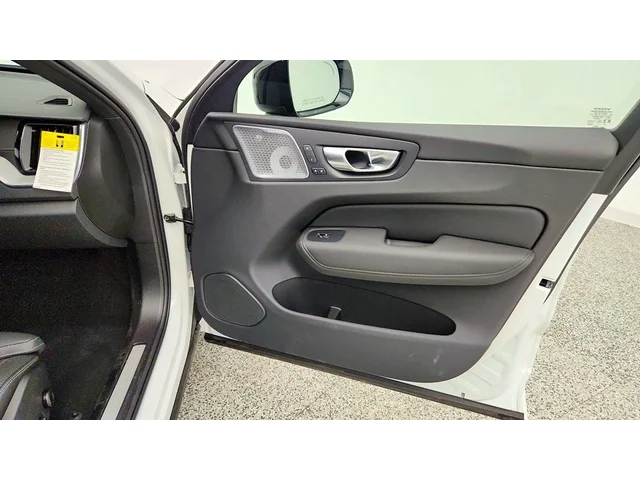 SEMINUEVOS VOLVO XC60 Plug-In Hybrid a Estados en autogozo