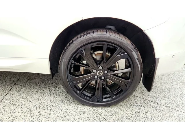SEMINUEVOS VOLVO XC60 Plug-In Hybrid a Estados en autogozo