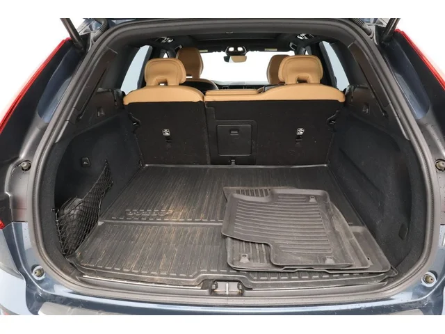 SEMINUEVOS VOLVO XC60 Plug-In Hybrid a Estados en autogozo