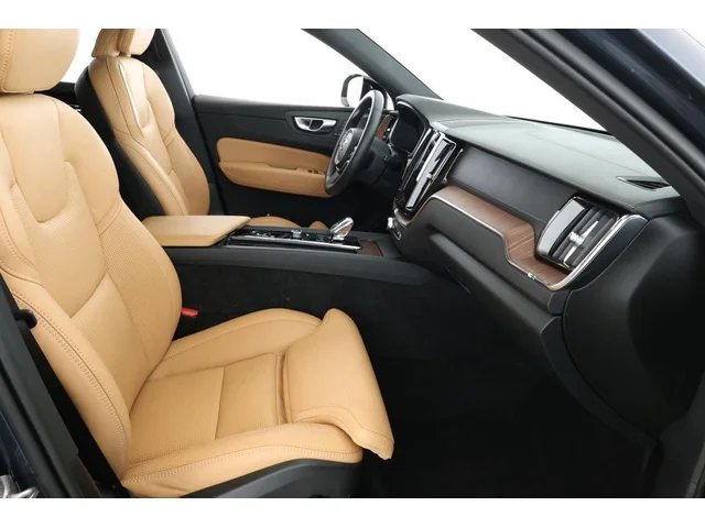 SEMINUEVOS VOLVO XC60 Plug-In Hybrid a Estados en autogozo