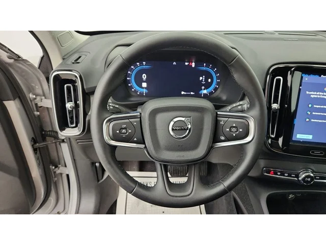 SEMINUEVOS VOLVO XC40 a Estados en autogozo
