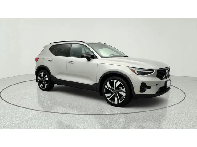 SEMINUEVOS VOLVO XC40 a Estados en autogozo