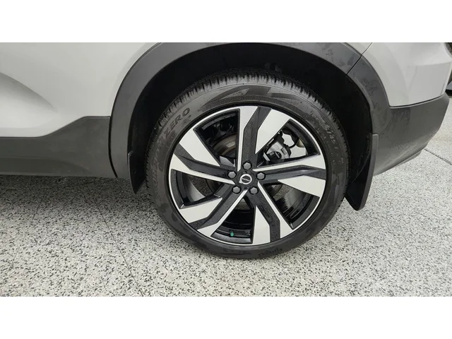 SEMINUEVOS VOLVO XC40 a Estados en autogozo