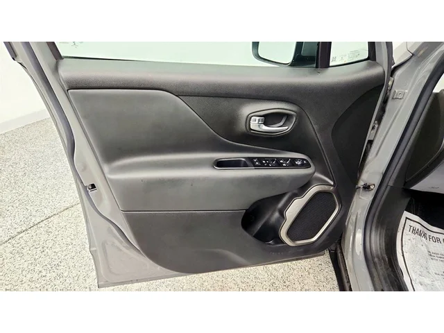SEMINUEVOS JEEP Renegade a Estados en autogozo