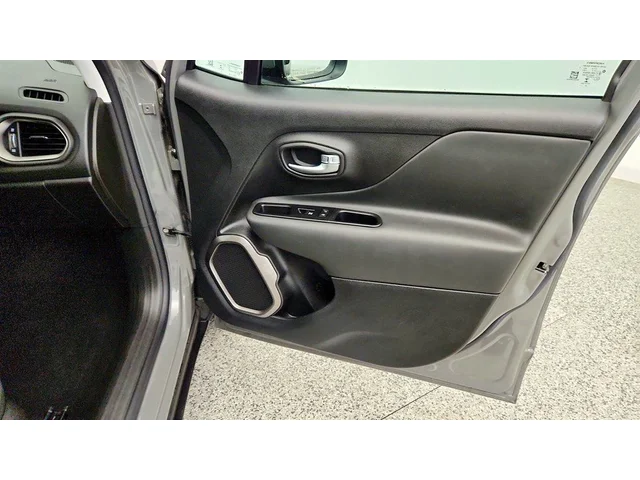SEMINUEVOS JEEP Renegade a Estados en autogozo