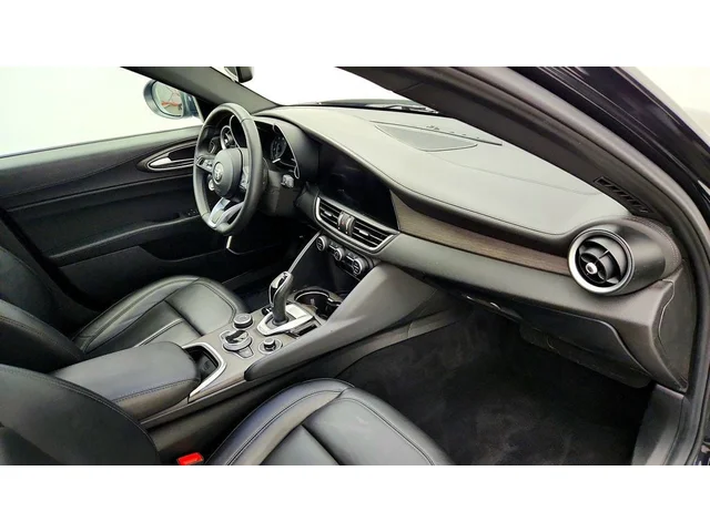SEMINUEVOS ALFA ROMEO Giulia a Estados en autogozo