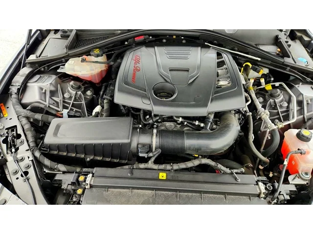 SEMINUEVOS ALFA ROMEO Giulia a Estados en autogozo