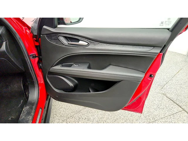 SEMINUEVOS ALFA ROMEO Stelvio a Estados en autogozo