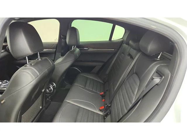SEMINUEVOS ALFA ROMEO Stelvio a Estados en autogozo