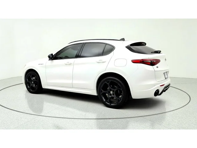 SEMINUEVOS ALFA ROMEO Stelvio a Estados en autogozo