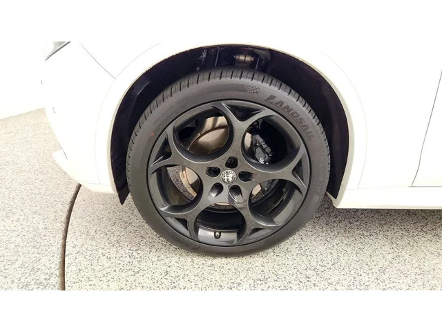SEMINUEVOS ALFA ROMEO Stelvio a Estados en autogozo
