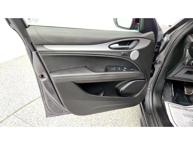 SEMINUEVOS ALFA ROMEO Stelvio a Estados en autogozo