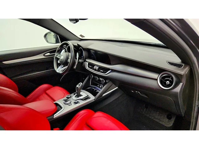 SEMINUEVOS ALFA ROMEO Stelvio a Estados en autogozo