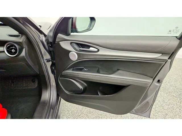 SEMINUEVOS ALFA ROMEO Stelvio a Estados en autogozo