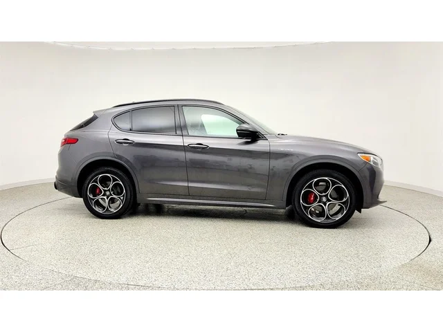 SEMINUEVOS ALFA ROMEO Stelvio a Estados en autogozo