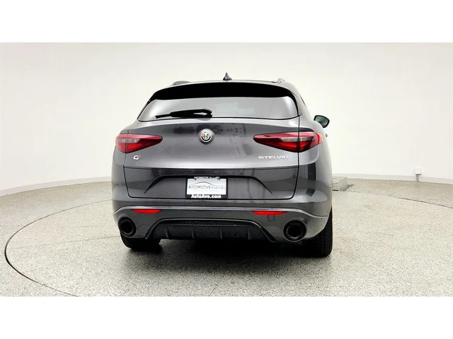 SEMINUEVOS ALFA ROMEO Stelvio a Estados en autogozo