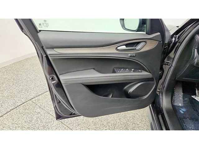 SEMINUEVOS ALFA ROMEO Stelvio a Estados en autogozo