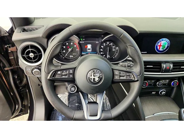 SEMINUEVOS ALFA ROMEO Stelvio a Estados en autogozo