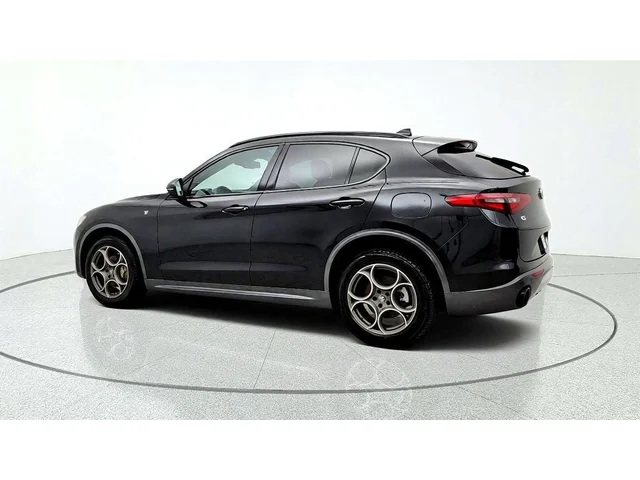 SEMINUEVOS ALFA ROMEO Stelvio a Estados en autogozo