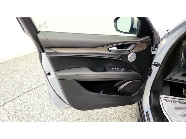 SEMINUEVOS ALFA ROMEO Stelvio a Estados en autogozo