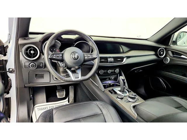SEMINUEVOS ALFA ROMEO Stelvio a Estados en autogozo