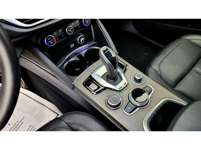 SEMINUEVOS ALFA ROMEO Stelvio a Estados en autogozo