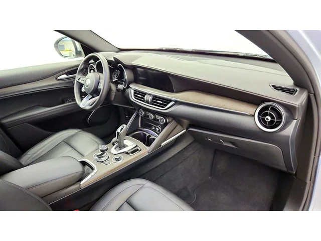 SEMINUEVOS ALFA ROMEO Stelvio a Estados en autogozo