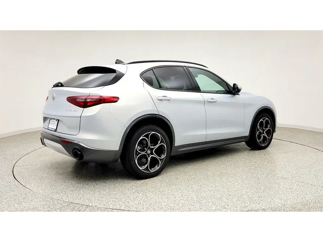SEMINUEVOS ALFA ROMEO Stelvio a Estados en autogozo