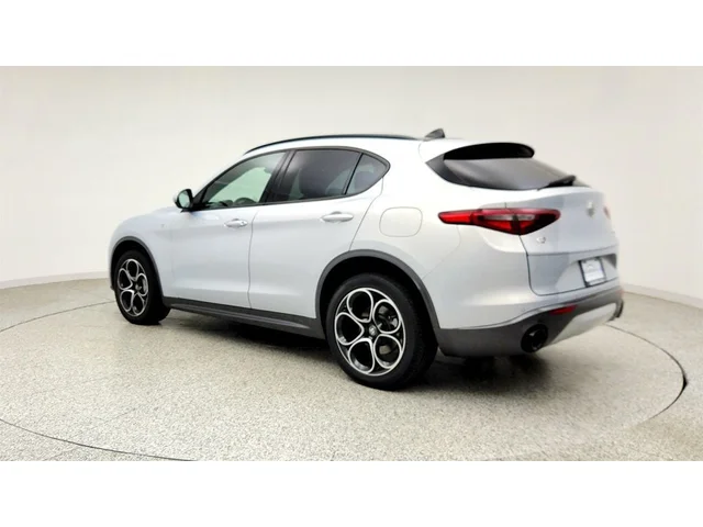 SEMINUEVOS ALFA ROMEO Stelvio a Estados en autogozo